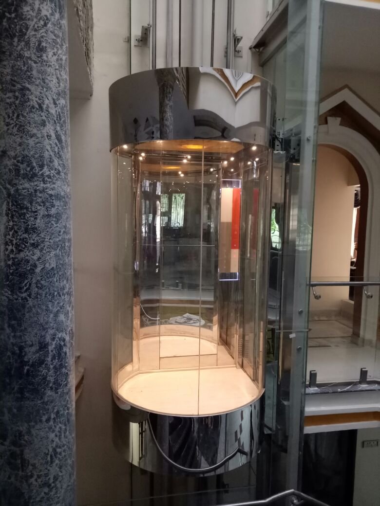 Hospital elevator